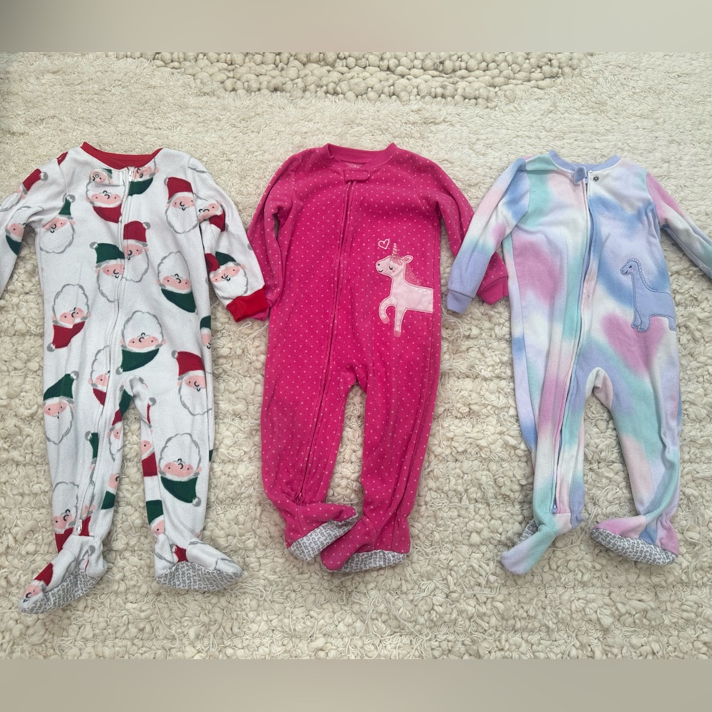 Carter's pajamas bundle set of 3 size 24M